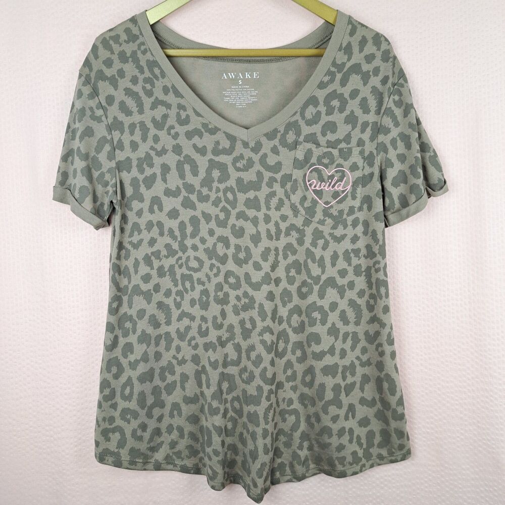 Awake Women T Shirt Animal Print Brown Short Sleeve Size S Summer Top